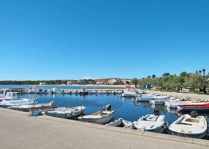 Markovic 2 By Interhome Apartman